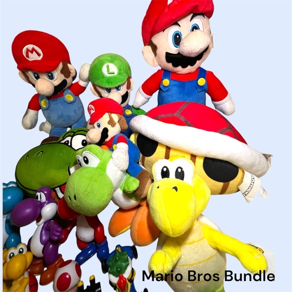 Super Mario Bros Action Figure and Plush Toy Set - Picture 6 of 7